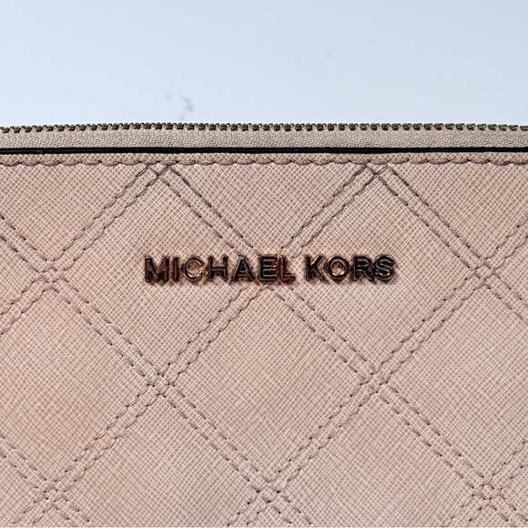 Michael Kors Quilted Crossbody in Blush - Picture 2 of 9